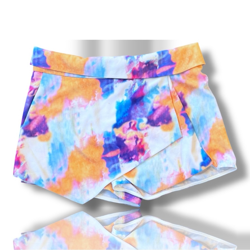 New from Australia skort